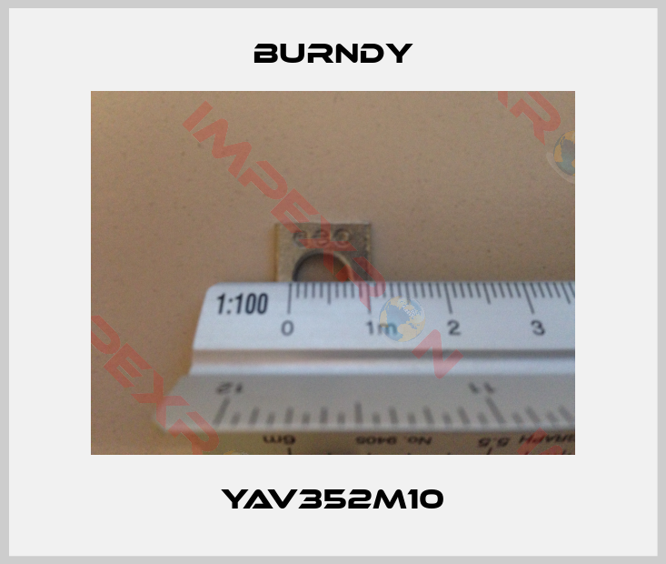Burndy-YAV352M10